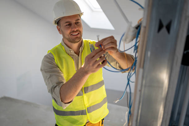 Best Emergency Electrical Repair  in Talent, OR
